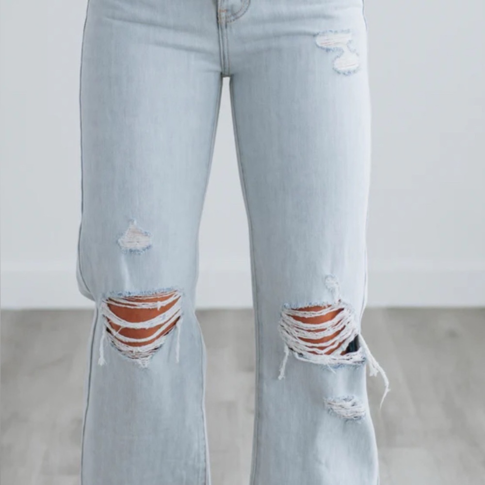VINTAGE Steel | Women's Straight Leg Jeans - Light Blue